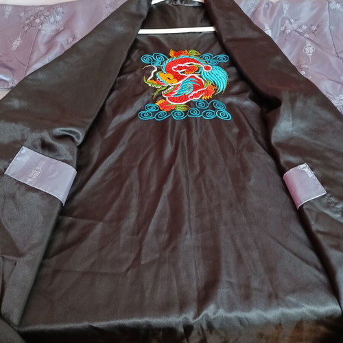 Collectible satin double-sided kimono like new
