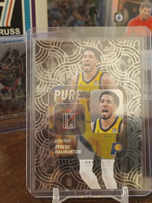 Topps Signature Class NBA Tyrese Haliburton Indiana Pacers PURE 2026 PU-4 card