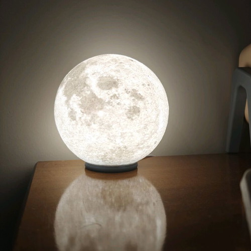 3D Printed Moon Light lamp like new