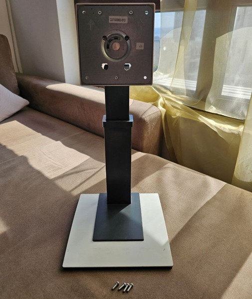 Стойка за монитор/телевизор | VESA 100 x 100 | 45 cm | универсална | universal monitor/tv stand