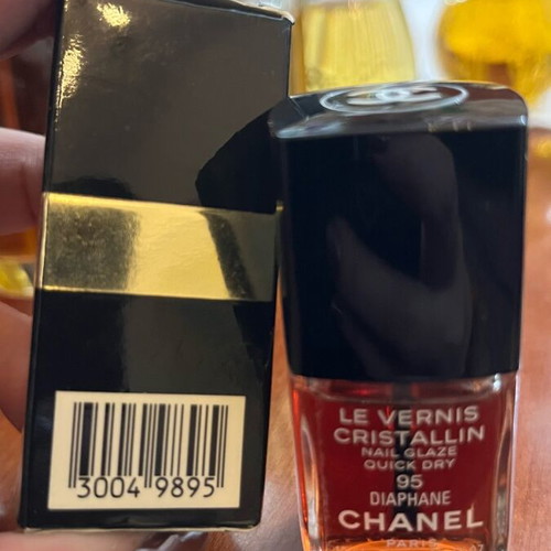 Chanel Le Vernis Cristallin Nail Glaze 95 Diaphane like new