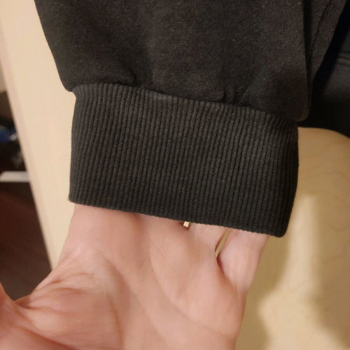 Teen sweatshirt in very good condition, size XS-S, black
