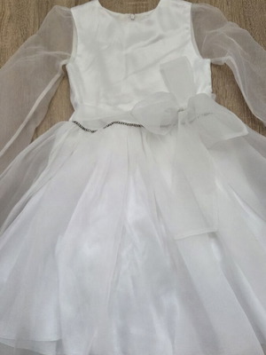 White dress for flower girl, ages 5 to 8
