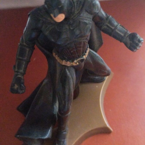 Batman collectible figure like new, Batman Begins