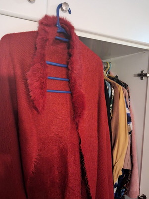 Fur Ensarpa women's S-M red like new