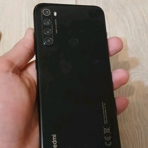 Xiaomi Redmi 8 used with 4 cases, 64GB, dual SIM