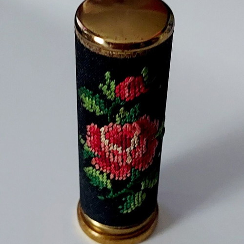 Vintage Elisabeth Arden lipstick case like new