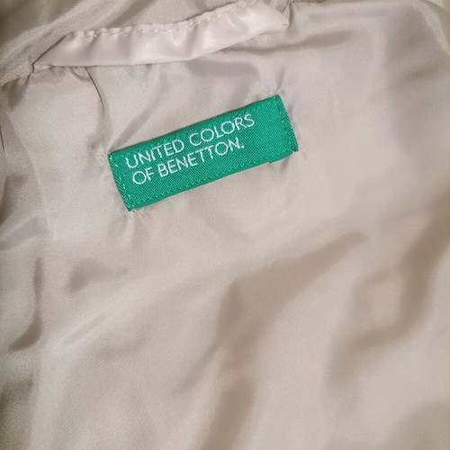 Benetton baby sleeveless jacket 82cm like new with pockets and hood