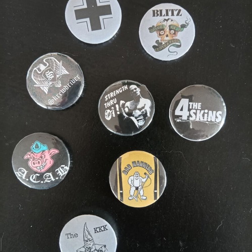 Skinhead Ska Oi Punk Pin Badges like new, colorful set