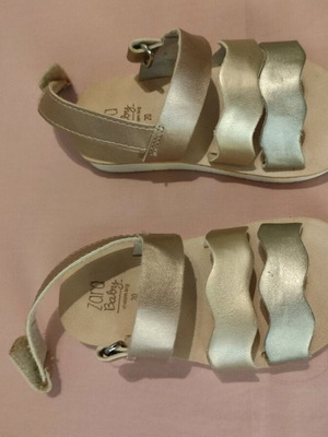 Βρεφικά σανδάλια Zara Baby νούμερο 20 σαν καινούργιο