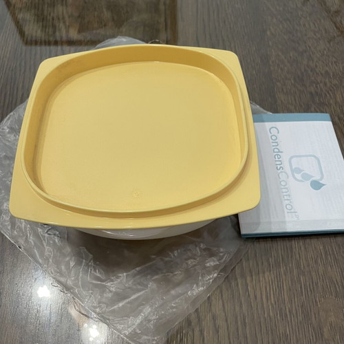 Tupperware smart cheese mini cheese keeper, yellow