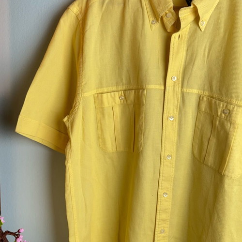 Yellow short-sleeve shirt like new, size L