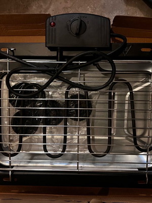 Margarit YD301-1 electric grill new, 2000W