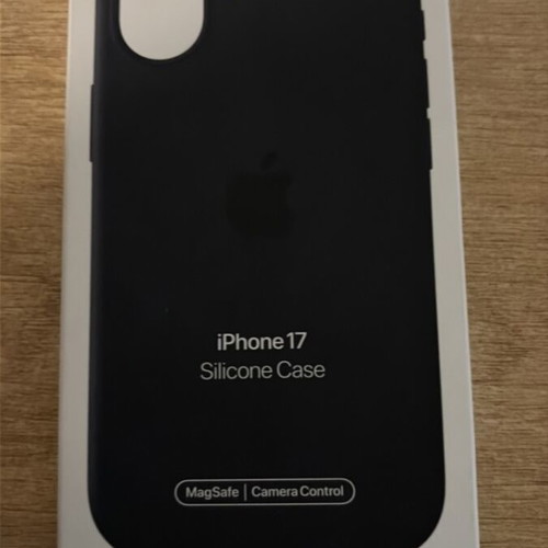 iPhone 17 case box new
