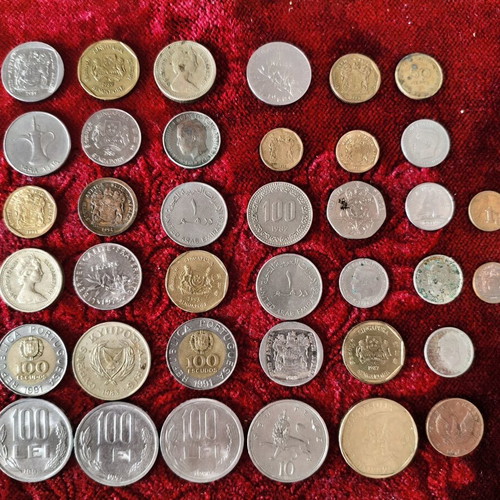Collection of 38 International & Greek Coins, pack