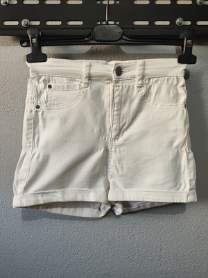 Pull & Bear women's white denim shorts size 34