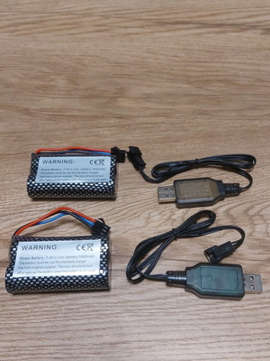 Li-ion Battery Set 7.4V 1500mAh with 2 USB Chargers for RC Cars and Drones
