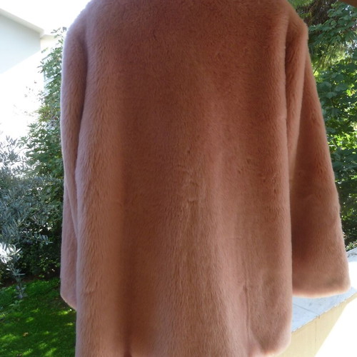 Atmosphere pink synthetic fur coat, XXL (18/46)