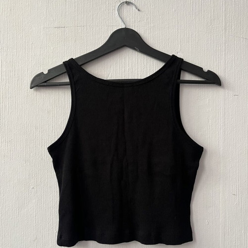 Guess crop top black size M like new