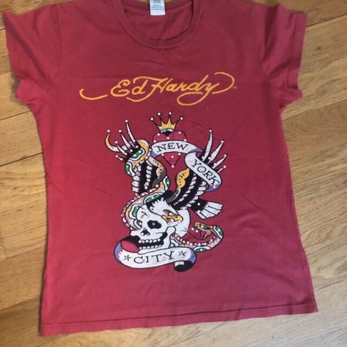 Ed Hardy women's tshirt collectible like new, red size M