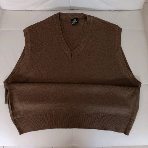 Brown men's wool cardigan L used with V-neck