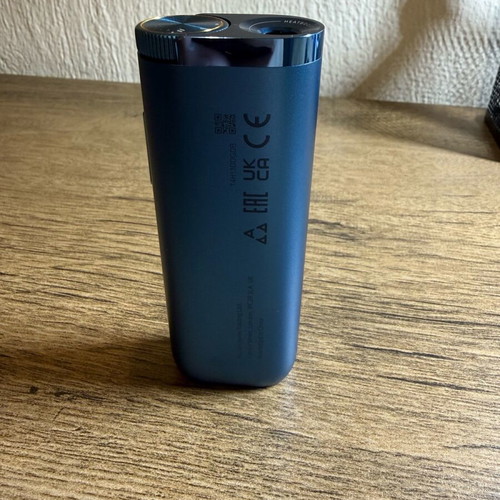 Glo electronic device used minimally