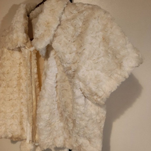 Pink Woman bolero fur like new, beige, size L