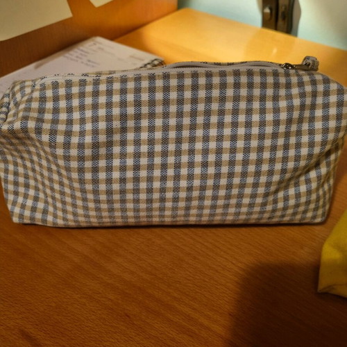 Small checkered toiletry bag new