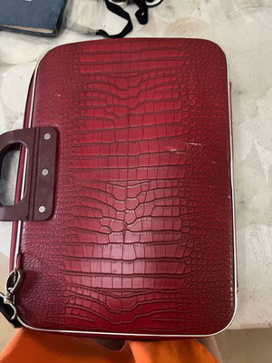 Laptop bag used, red