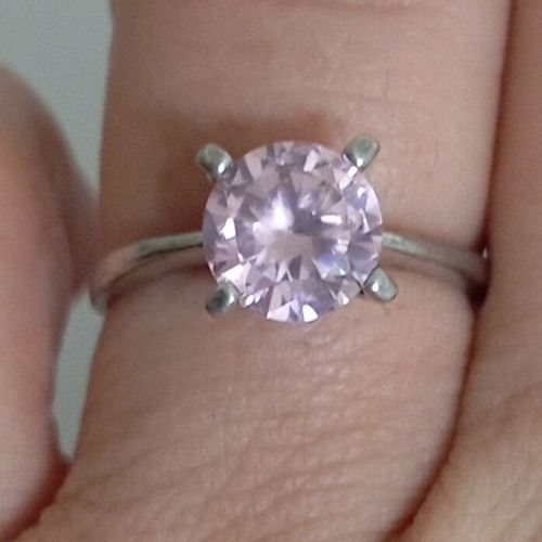 Silver 925 ring solitaire with pink stone like new