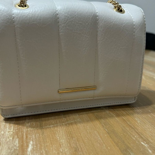 White bag with chain like new
