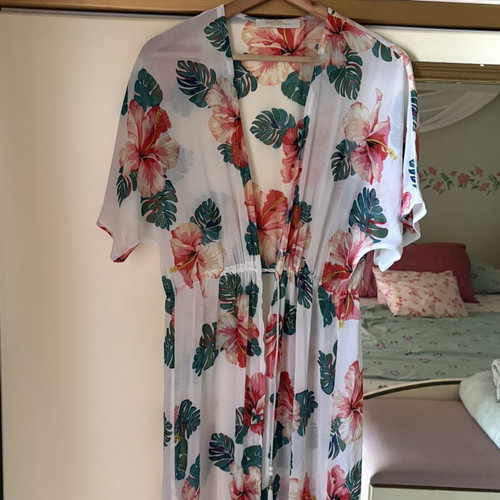 Kimono MSR new, printed, white and multicolor