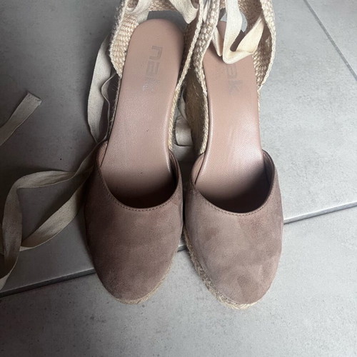 Nak espadrilles like new, beige, size 39