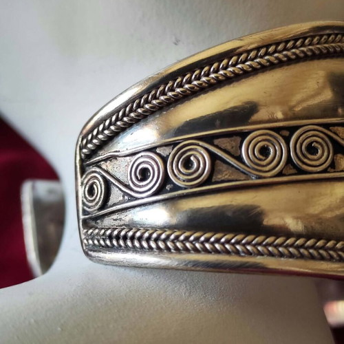 Silver 925 cuff bracelet handmade, like new