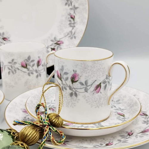 English bone china Tuskan England coffee set like new