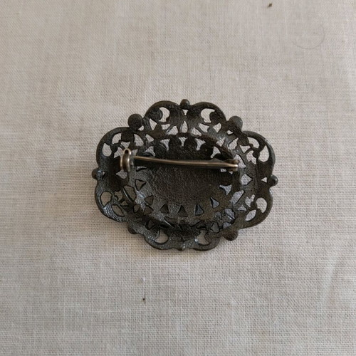 Bronze carved pin in Turkish style with stones and pearls like new