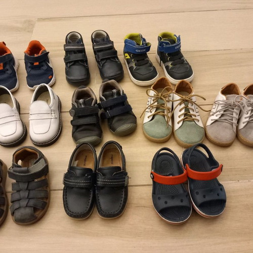 Children's shoes size 21 branded