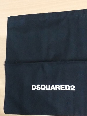 Dust bag Dsquared 2 καινούργιο, μαύρο για παπούτσια 34×38 εκ.