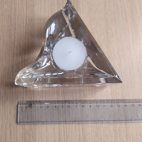 Decorative modern crystal tealight holder with candle