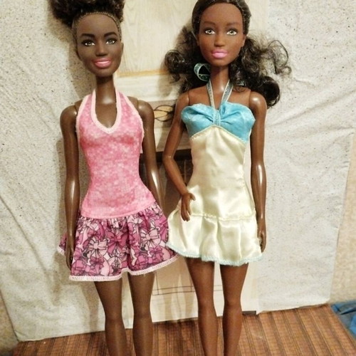 Barbie dolls like new, pack of 3