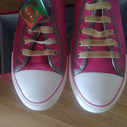 Sneakers women's size 38 fuchsia metallic like new