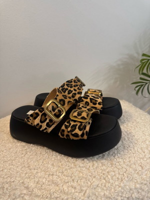 Luigi Flatform sandals like new, size 37, black and brown
