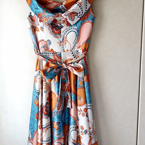 Maxi printed women's dress White 22 like new, size S/M