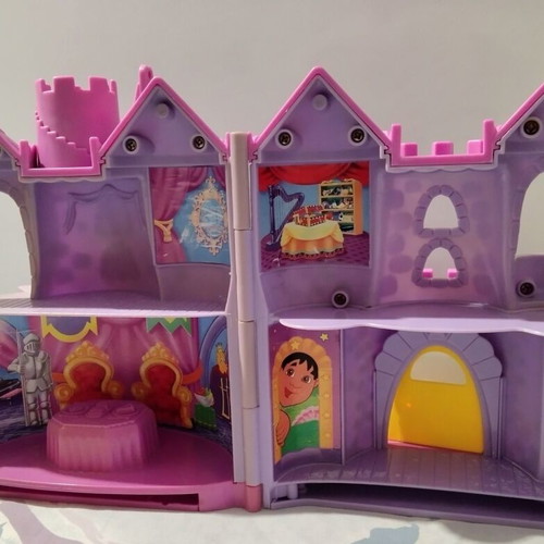 Dora the Explorer Purple Princess Fairytale Castle with 3 figures used