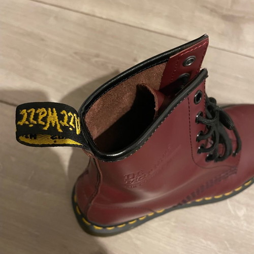 Dr Martens 1460 cherry red boots size 38 new