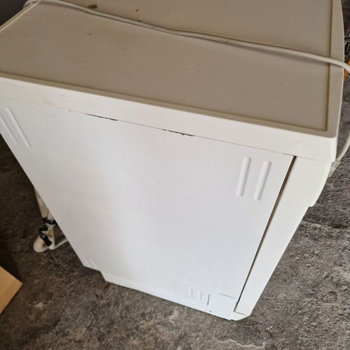 Bosch 45cm dishwasher used, free-standing compact model