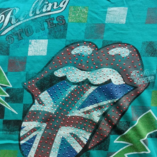 Rolling Stones T-shirt medium used with crystal color effects