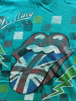Rolling Stones T-shirt medium used with crystal color effects
