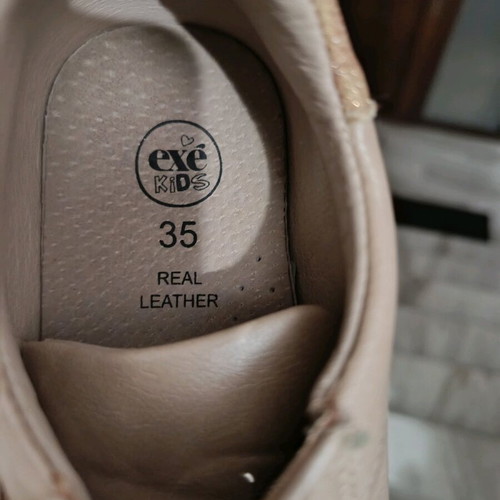 Exe kids sneakers like new, beige gold, size 35