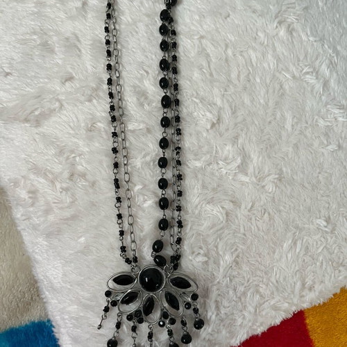 Boho necklace and earrings set like new, black and gray